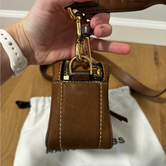 Marc Jacobs The Softshot 21 Suede Camera Bag - Picture 10 of 16